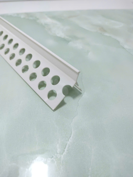 Plastic profiles