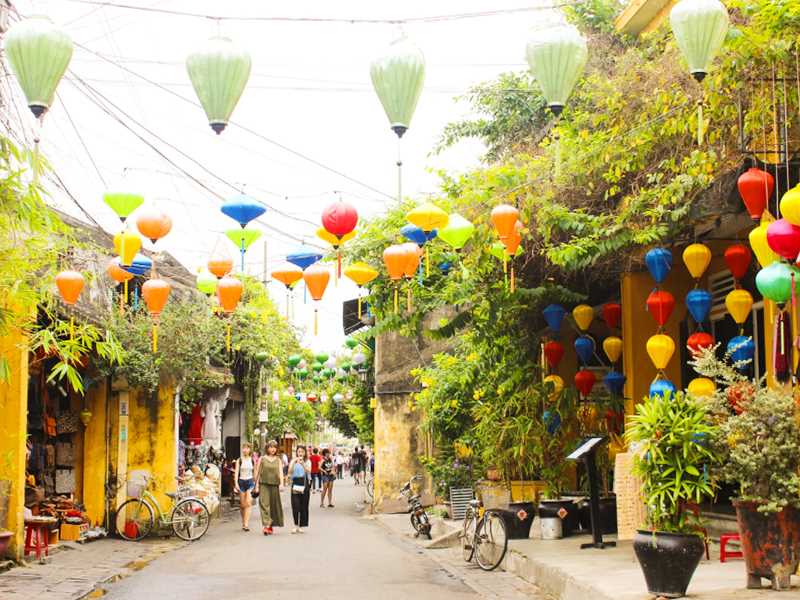 Central Vietnam Tours 12 Days 11 Nights