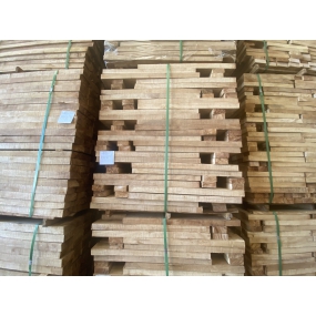Phôi gỗ pallet