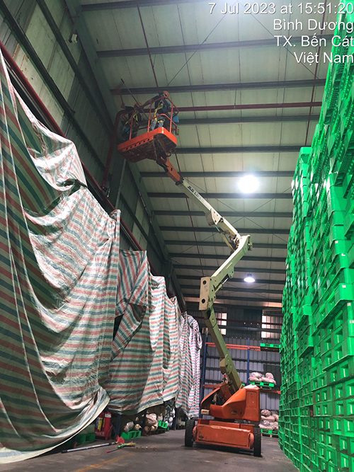 Industrial cleaning service