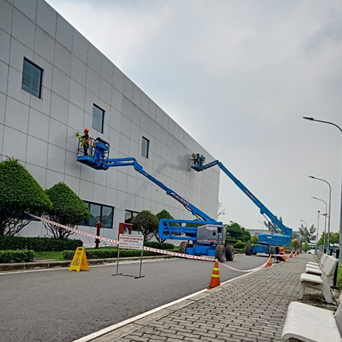 Industrial cleaning service