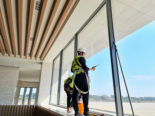 Industrial cleaning service