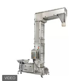 Inclined elevating conveyor with bucket