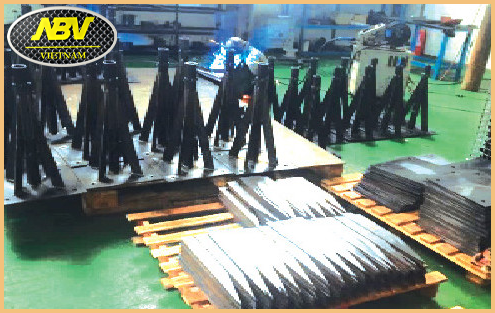 Automatic and semi-automatic MIG, TIG welding for metal items