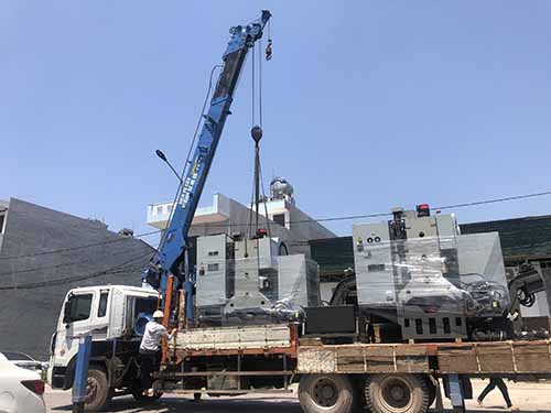 Forklift rental and crane rental