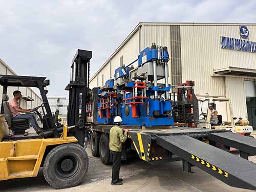 Forklift rental and crane rental