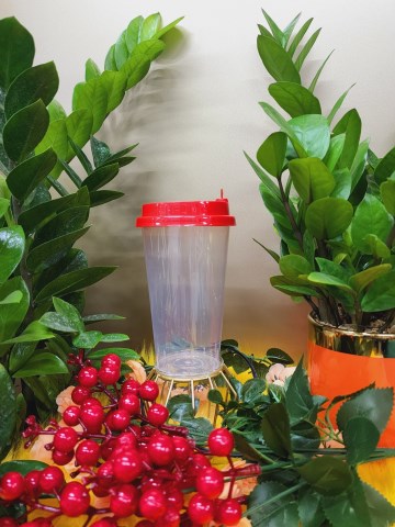 Plastic cup