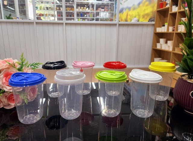 Plastic cup