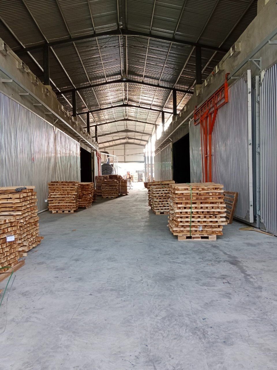 Thanh Long factory
