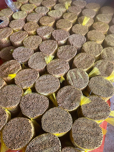Cinnamon sticks