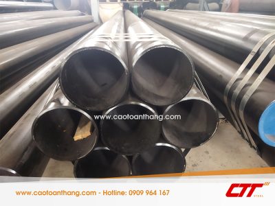 Cast steel pipe