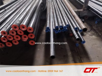 Cast steel pipe