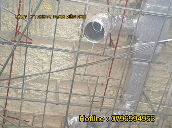 Construction of spraying PU Foam