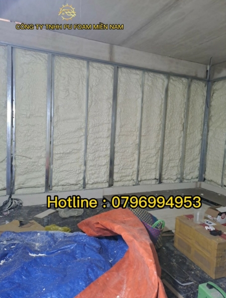 Construction of spraying PU Foam