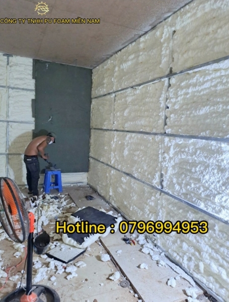 Construction of spraying PU Foam
