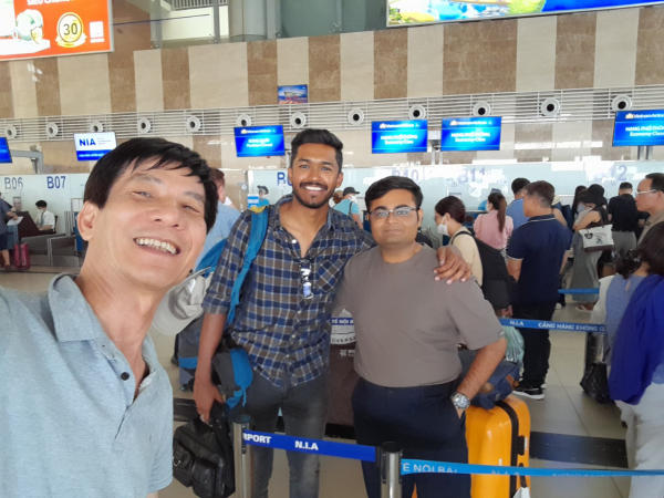Tour guides of VN Discovery