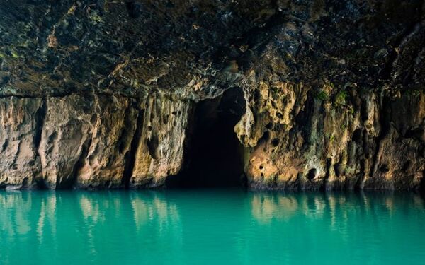 Phong Nha Ke Bang cave