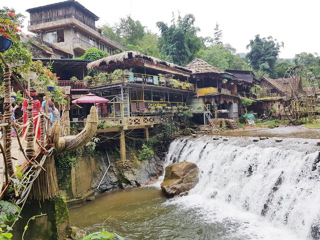 Cat Cat village