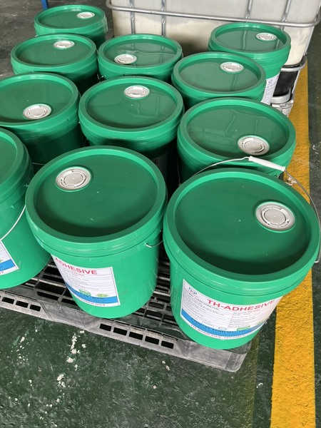 TH-Adhesive wood adhesive