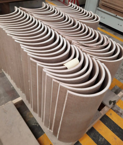 Wood products bonded with TH-Adhesive