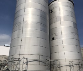Stainless steel water tank