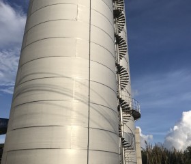 Stainless steel water tank