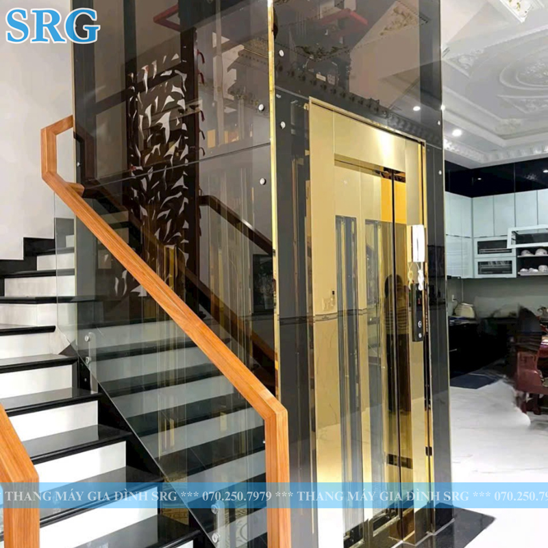 Glass elevator