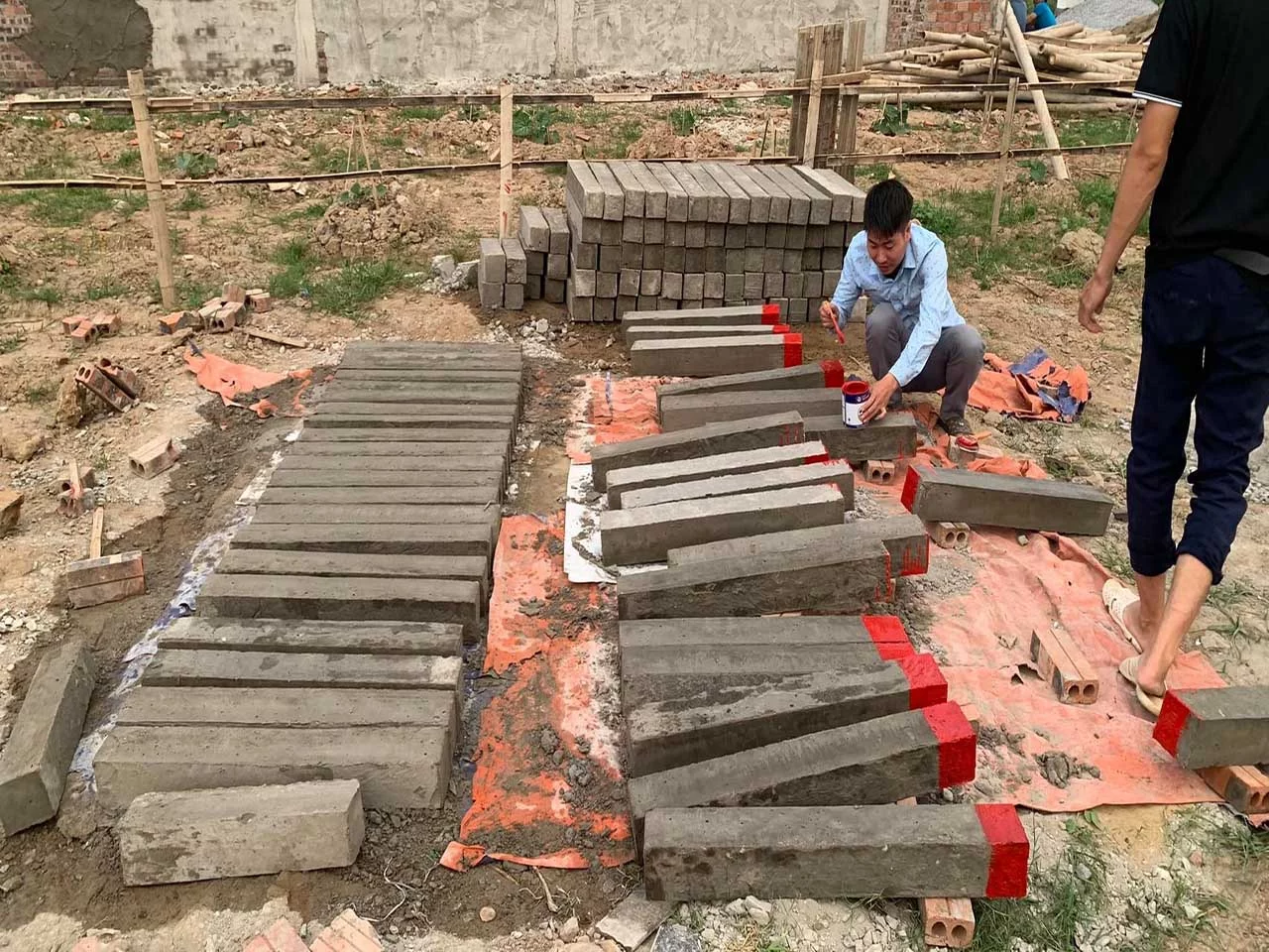 Provided GPMB concrete stakes in Thanh Hoa