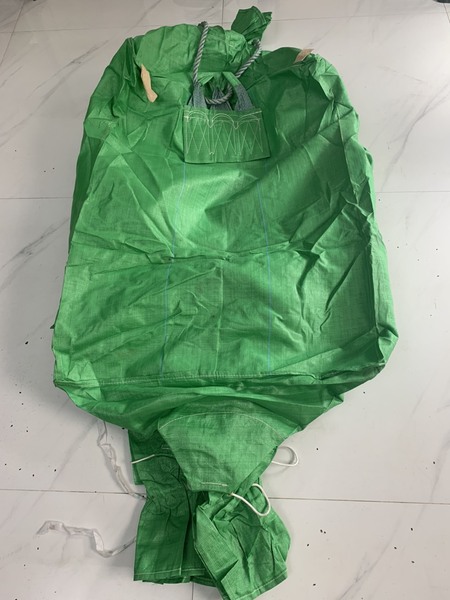 Old jumbo bag