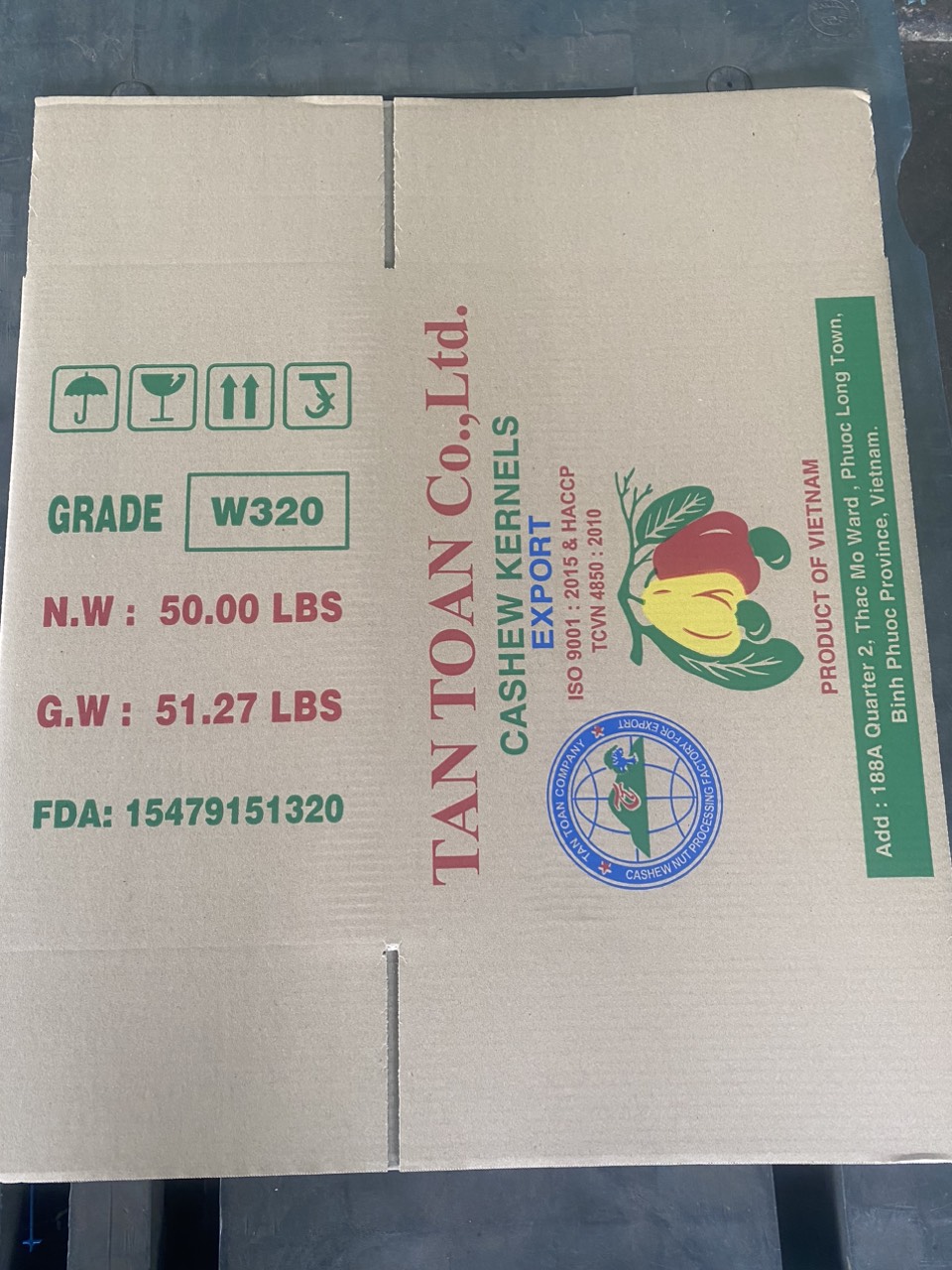 Packed cashews