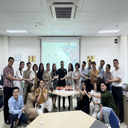 Vietnam Airlines meeting