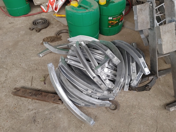 Aluminum casting on request small quantity