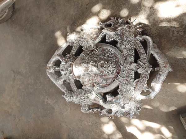 Cast aluminum art product