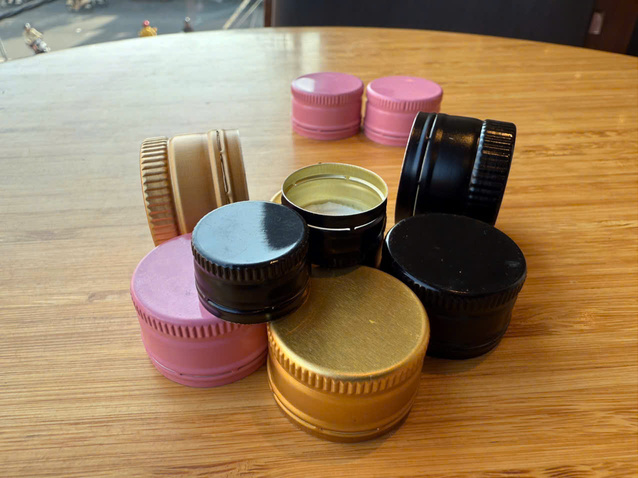 Aluminum bottle closures