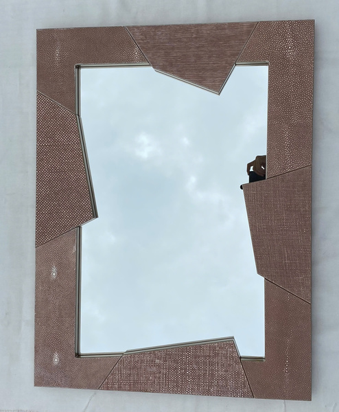 Ray fish skin wall mirror