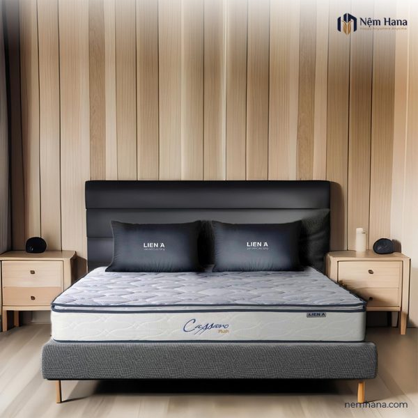 Lien A Cassaro Plush spring mattress