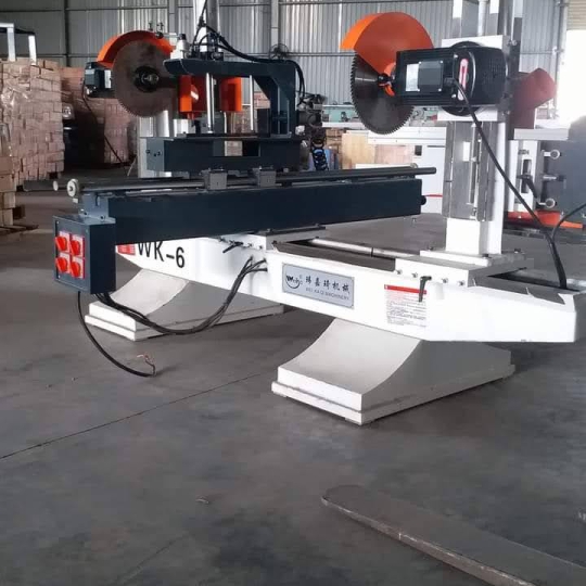 Double head cutting machine