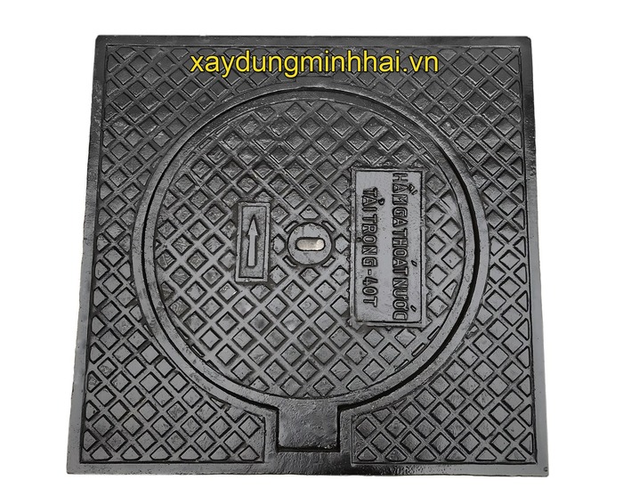 Cast iron manhole cover