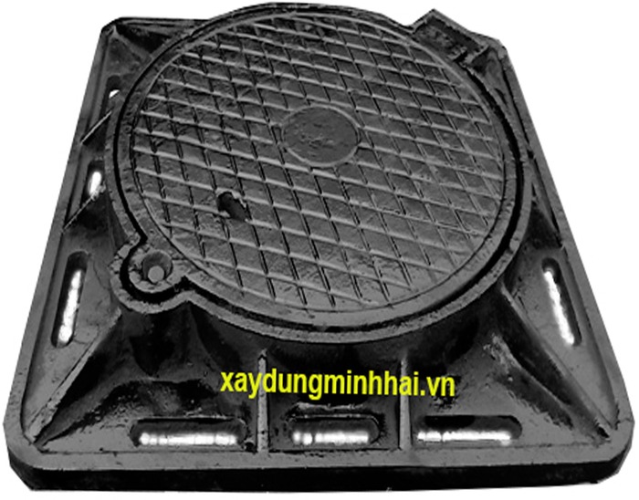 Ductile iron manhole cover