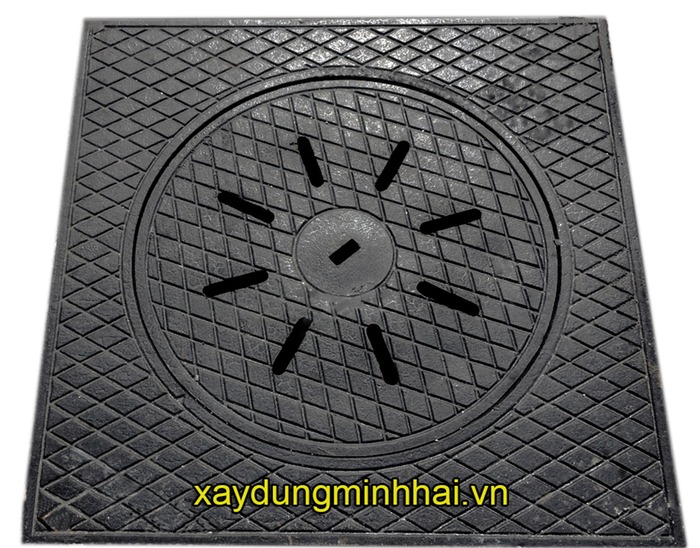 Cast iron manhole cover