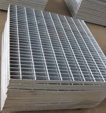 Hot-dip galvanized grating