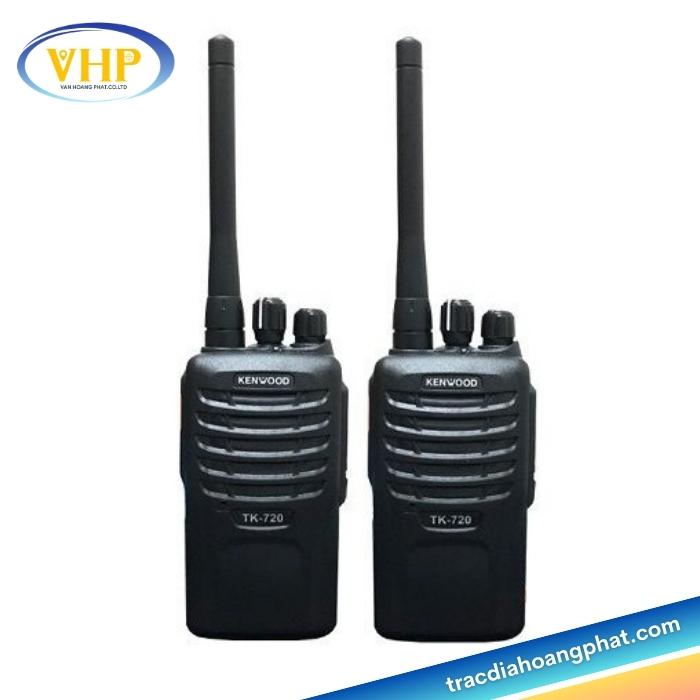 Kenwood TK720 walkie-talkie