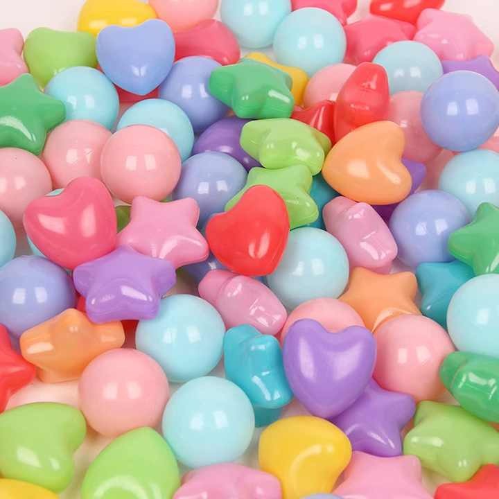 Plastic balls