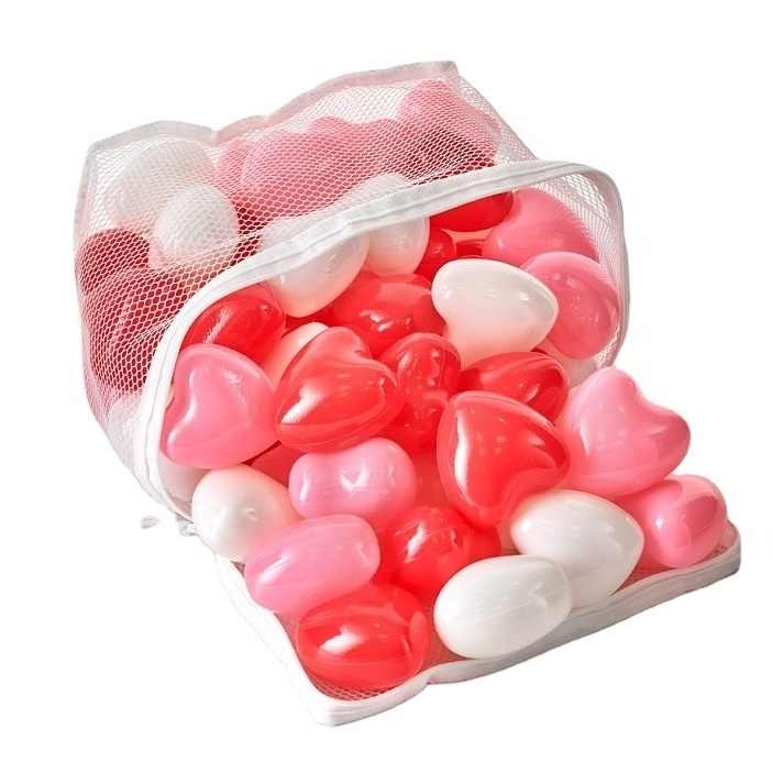 Plastic balls