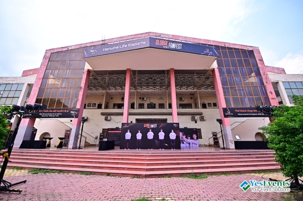 Customer conference organization