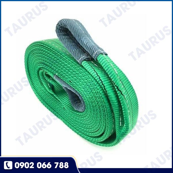 Reinforced fabric cable