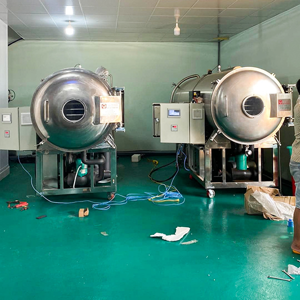 Freeze dryer