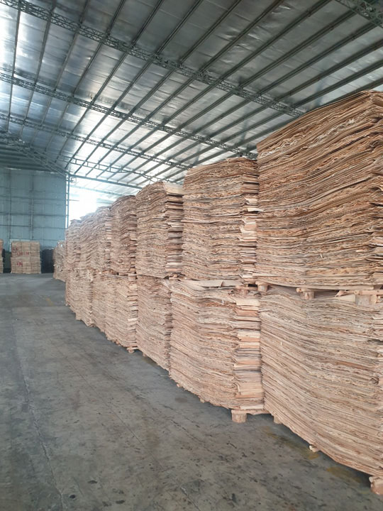 Plywood
