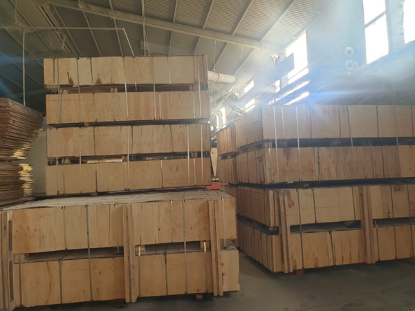 Plywood
