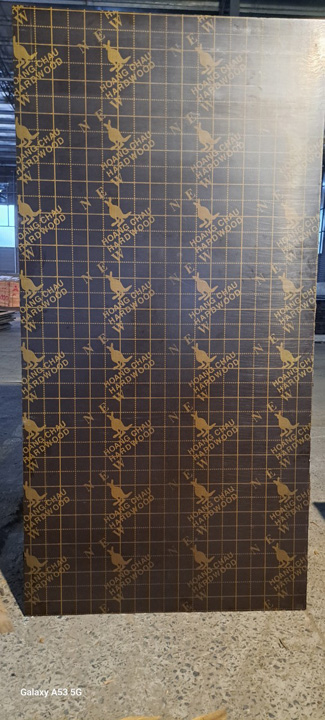 Plywood